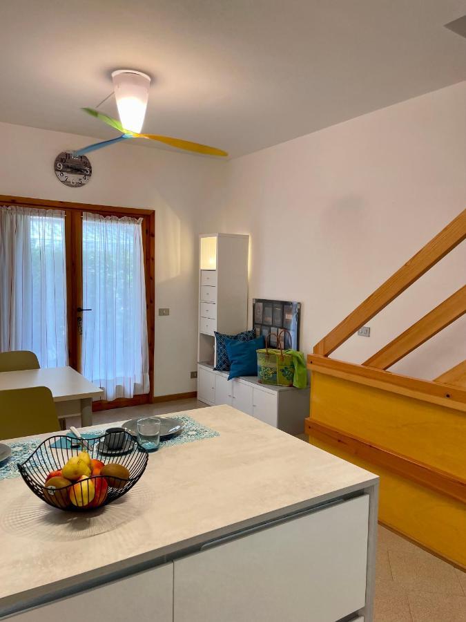 Residenza Mayla Villa ลินญาโน ซับเบียโดโร ภายนอก รูปภาพ